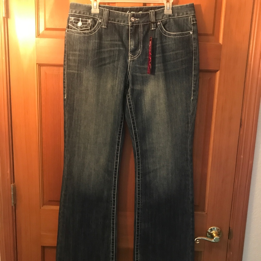 NWT INC jeans